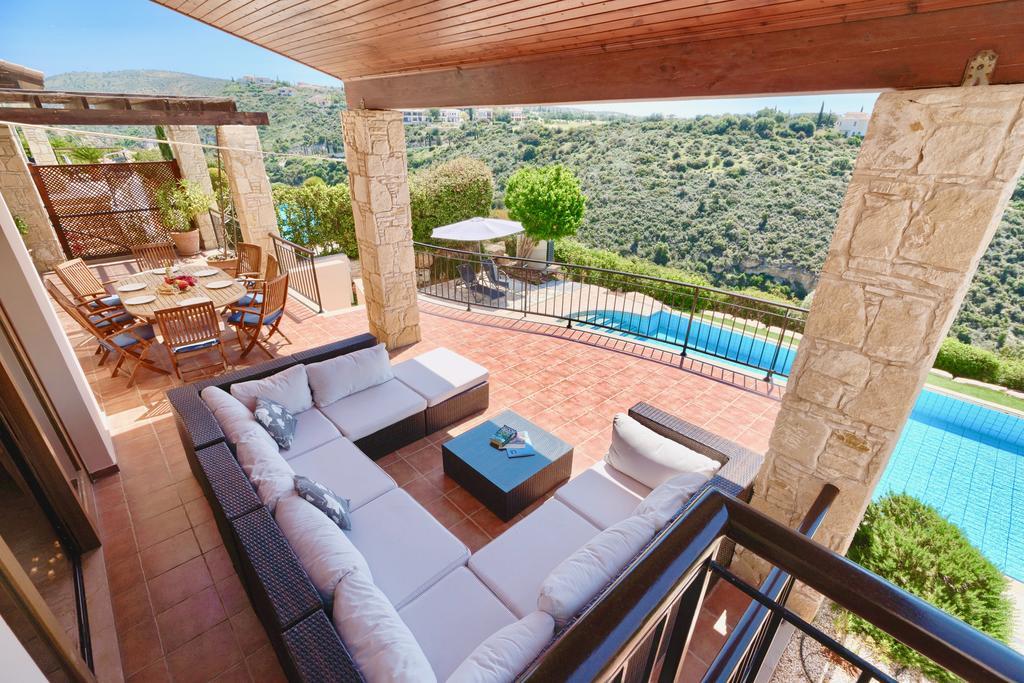 4 Bedroom Villa Helidoni With Private Infinity Pool, Aphrodite Hills Resort Kouklia Eksteriør billede